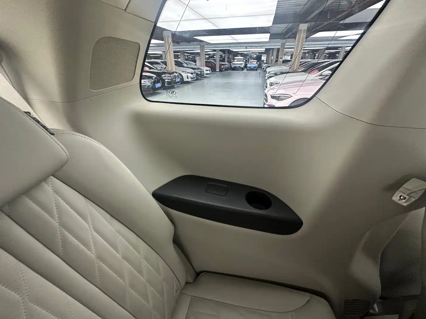 Buick GL8 2022 Land Business Class 652T Prestige фото 16