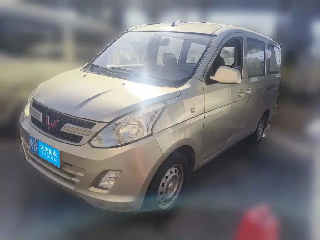 Wuling Motors Wuling Rongguang V 2015 2015 1.5L Basic