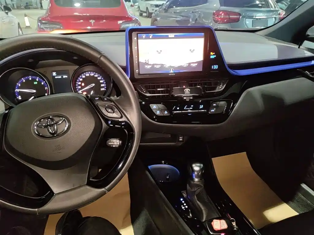Toyota IZOA 2018 2.0L Speed Edition China VI фото 13