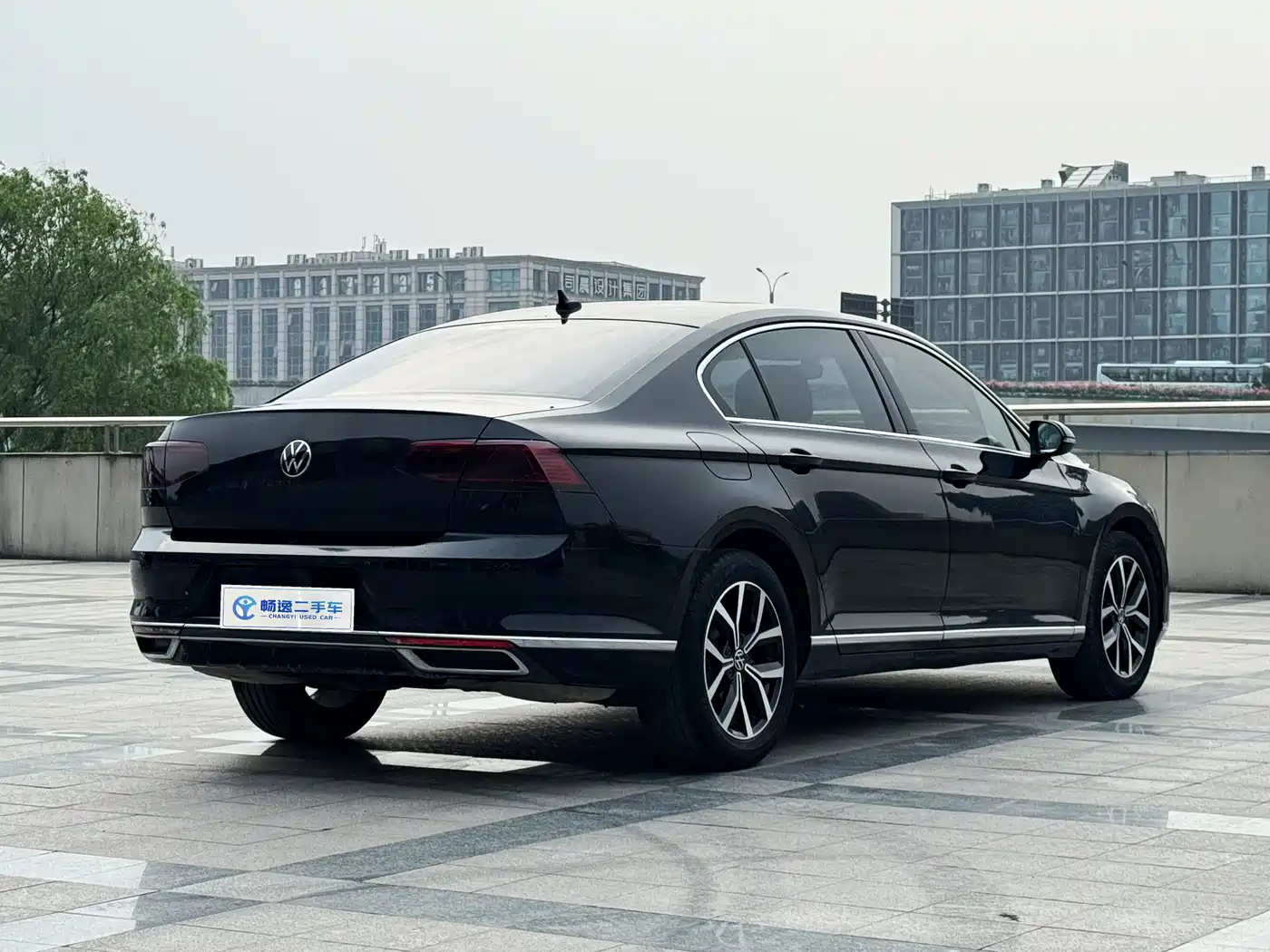 Volkswagen Magotan 2020 330TSI DSG Leading фото 4