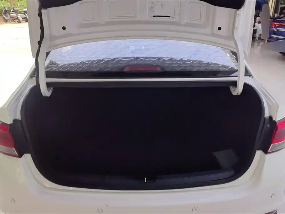 Kia K2 2017 Sedan 1.4L AT GLS фото 4