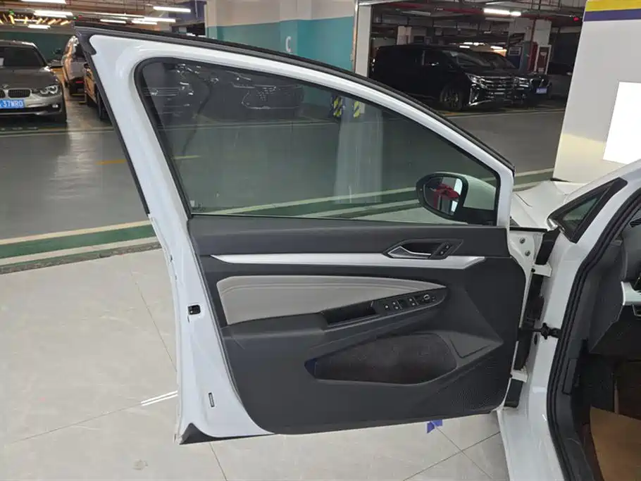 Volkswagen Golf 2021 280TSI DSG Pro фото 7