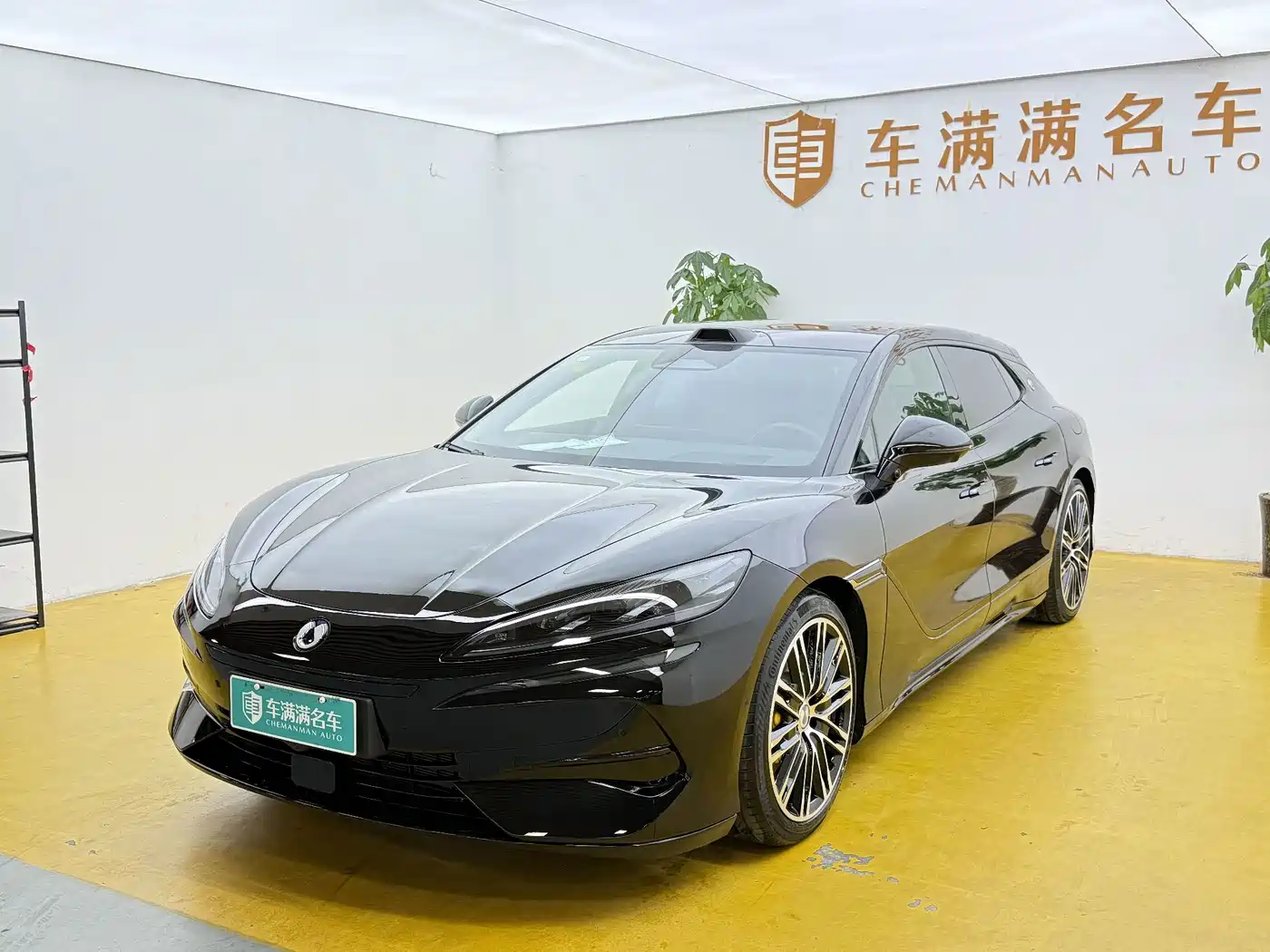 Denza Z9GT 2026 2026 Model Yi San Fang Flash Charge Flagship Edition