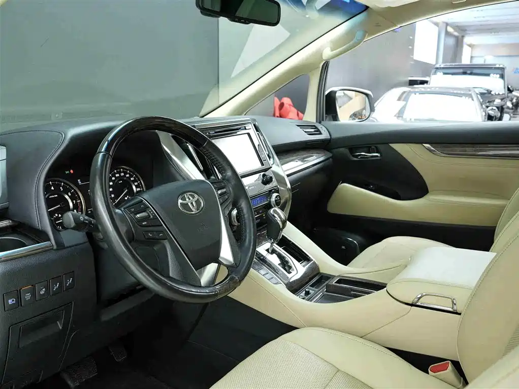 Toyota Alphard 2018 Facelift 3.5L Premium Edition фото 7