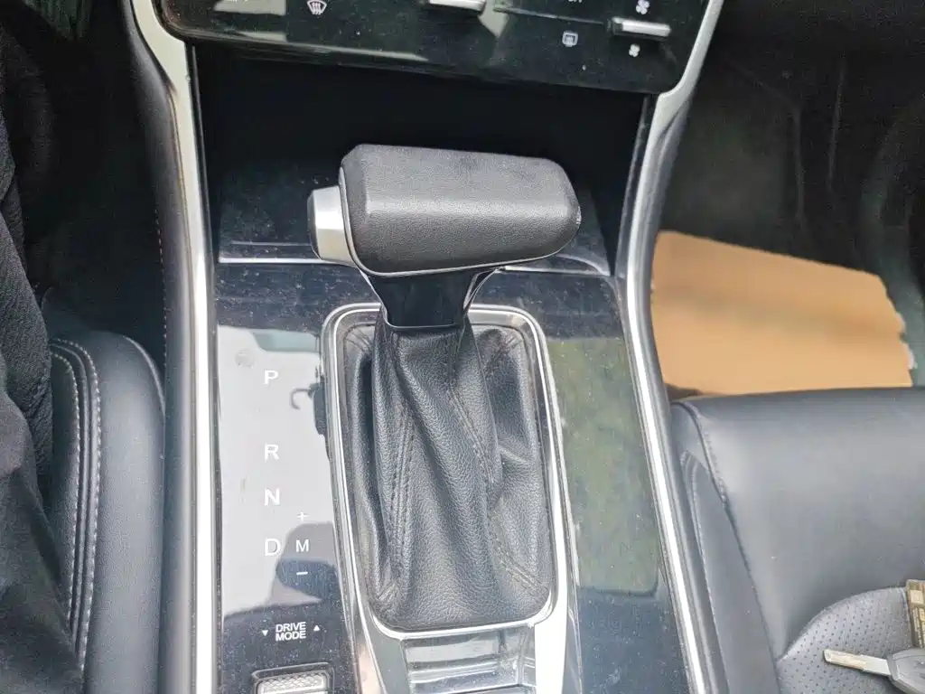 Photo 7 - Changan CS75