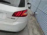 Фото 8 - Peugeot 308S