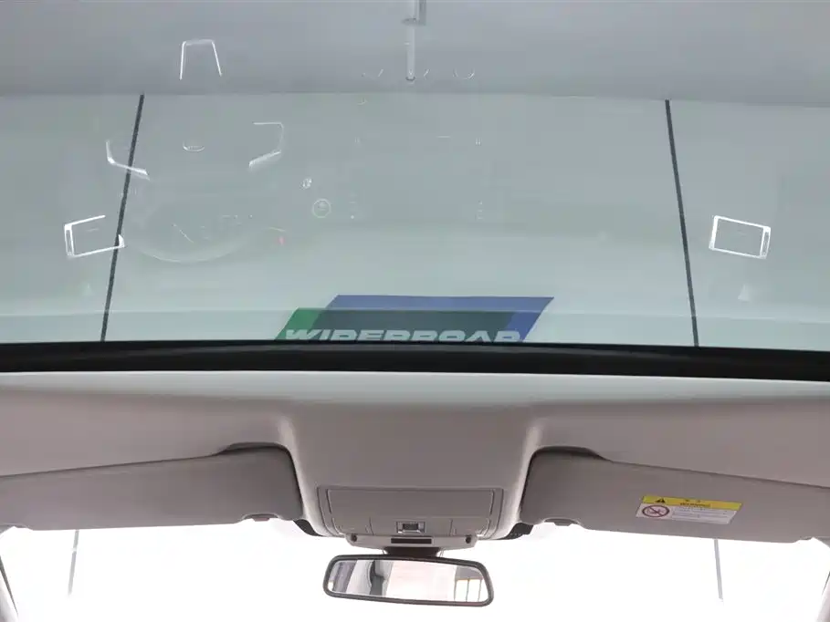 Land Rover Discovery Sport 2019 240PS PURE Edition China VI фото 21