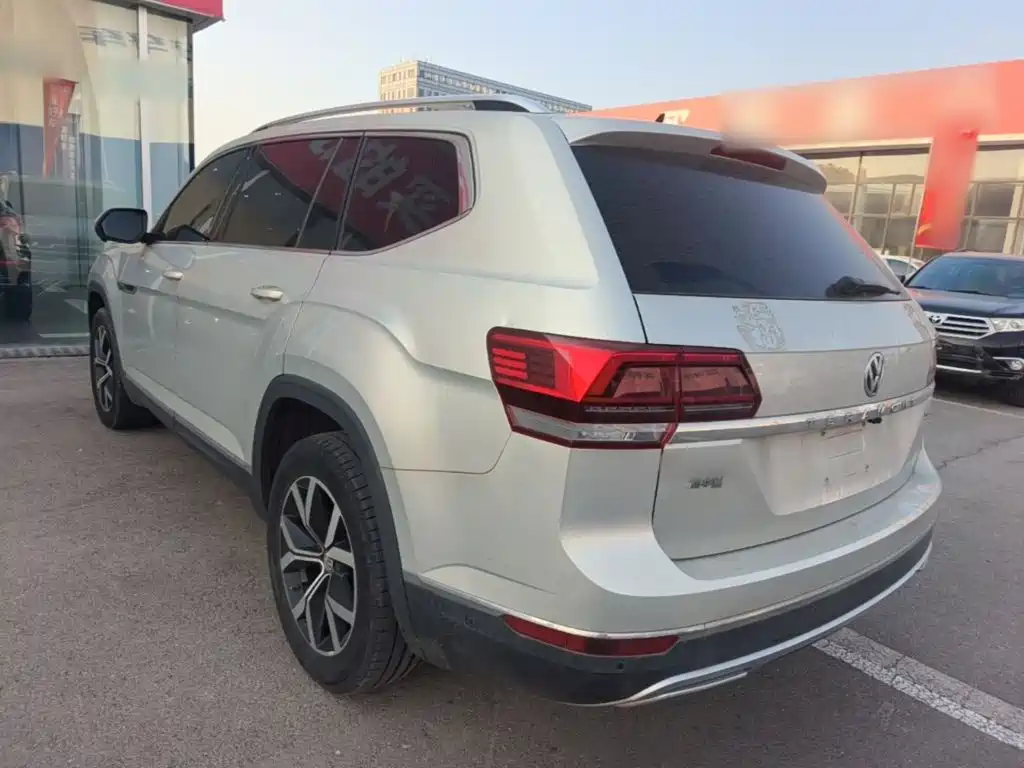 صورة 5 - Volkswagen Teramont