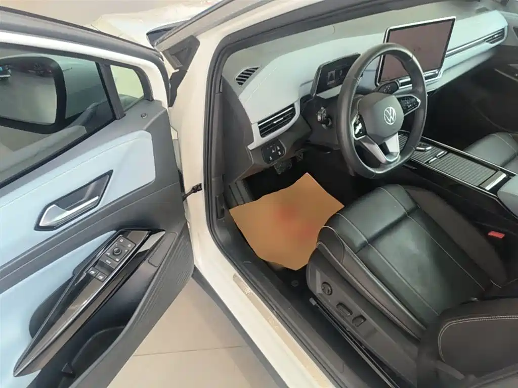 Volkswagen ID.4 X 2024 Pure Intelligent Edition фото 16