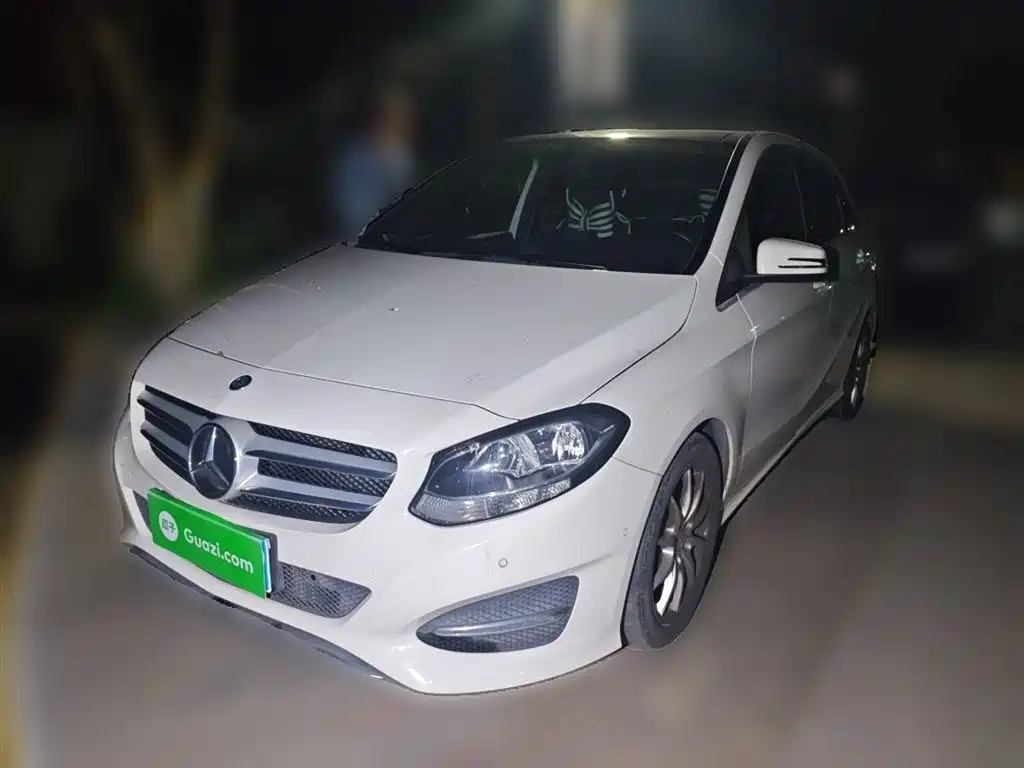 Mercedes-Benz B-Class 2015 B 200 Dynamic фото 2