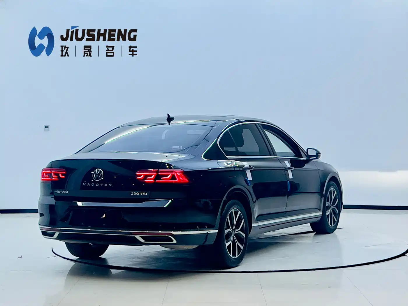 Volkswagen Magotan 2020 330TSI DSG Leading фото 23