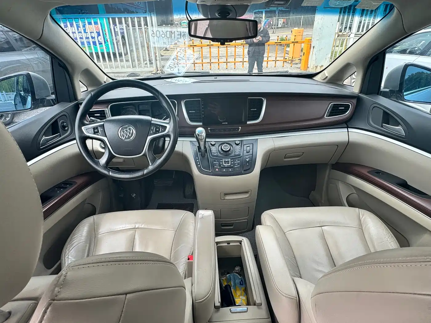 Buick GL8 2014 3.0L GT Luxury Business Elegance фото 9