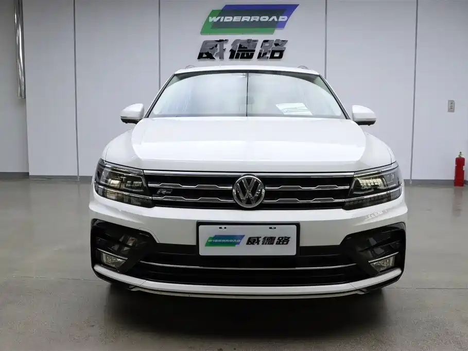 Volkswagen Tiguan L 2019 330TSI Automatic 2WD R-Line Flagship Edition China VI фото 2