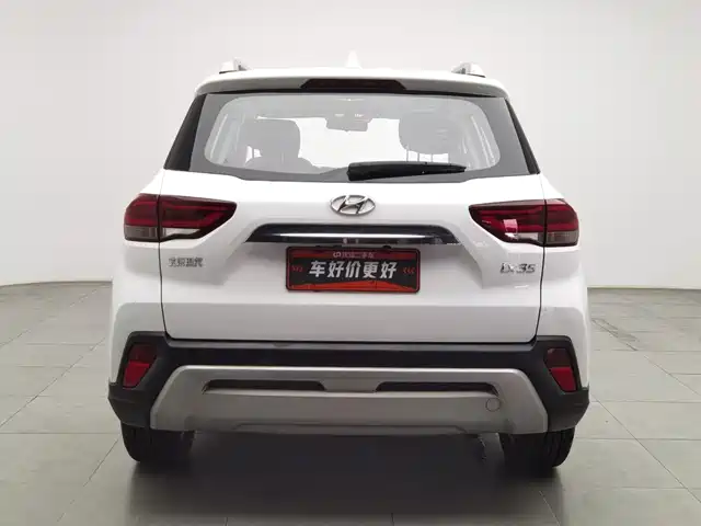 Hyundai Beijing Hyundai ix35 2018 2.0L Automatic 2WD Zhiyong·Enjoyment Edition — фото 4