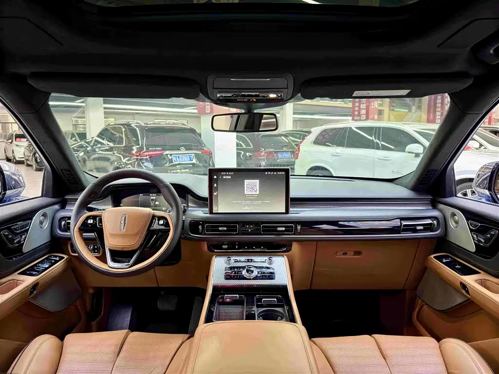 Lincoln Aviator 2020 3.0T V6 AWD Presidential Edition фото 9