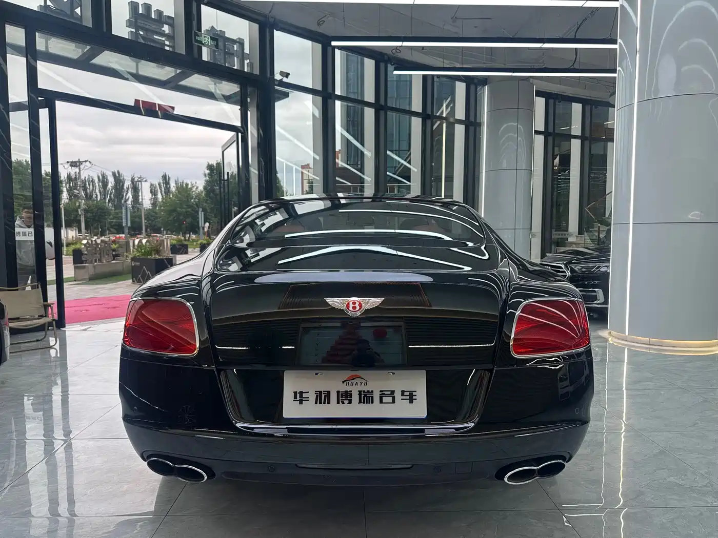 Bentley Continental 2014 4.0T GT V8 S Standard фото 15