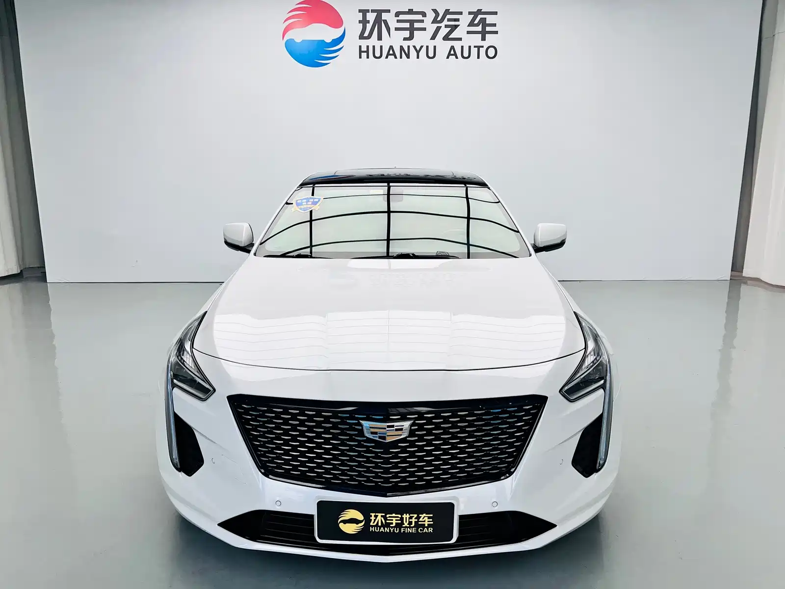 Фото 2 - Cadillac CT6