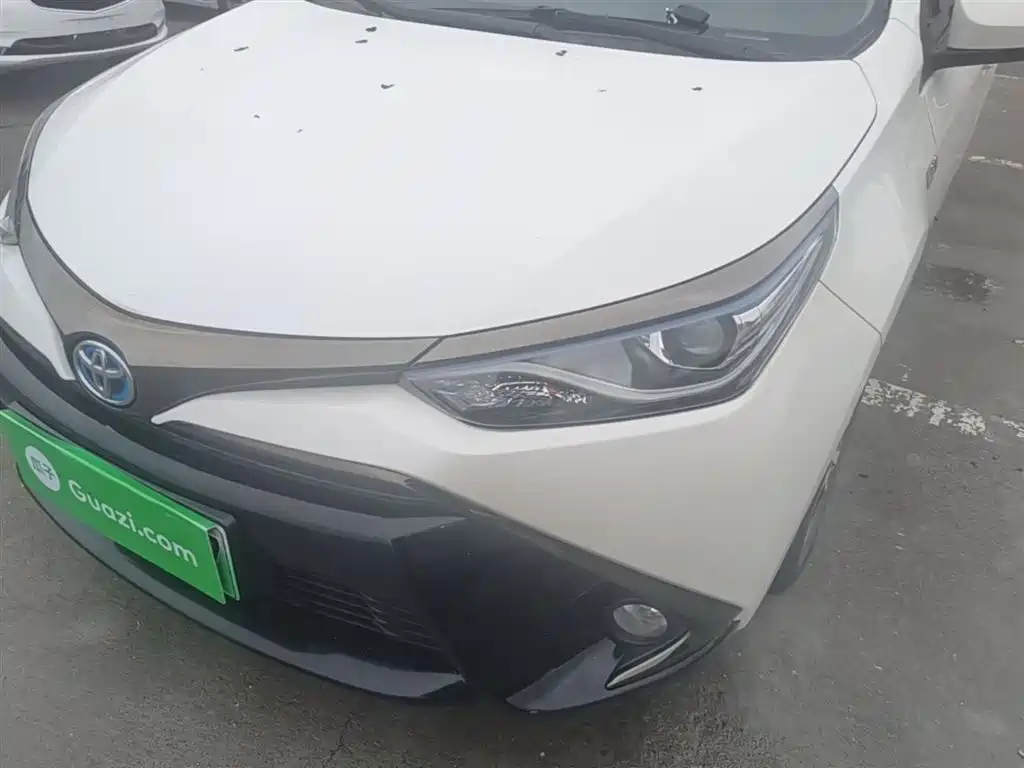 Toyota Levin Twin Engine E+ 2019 1.8PH GS E-CVT Elite Sunroof Edition фото 24