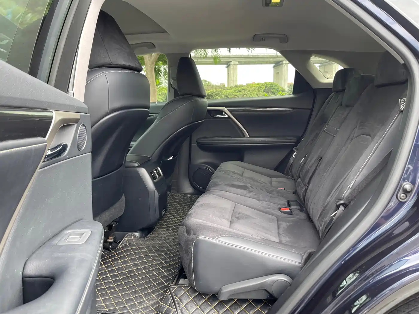Lexus RX 2020 Facelift 300 2WD Elite Edition фото 27