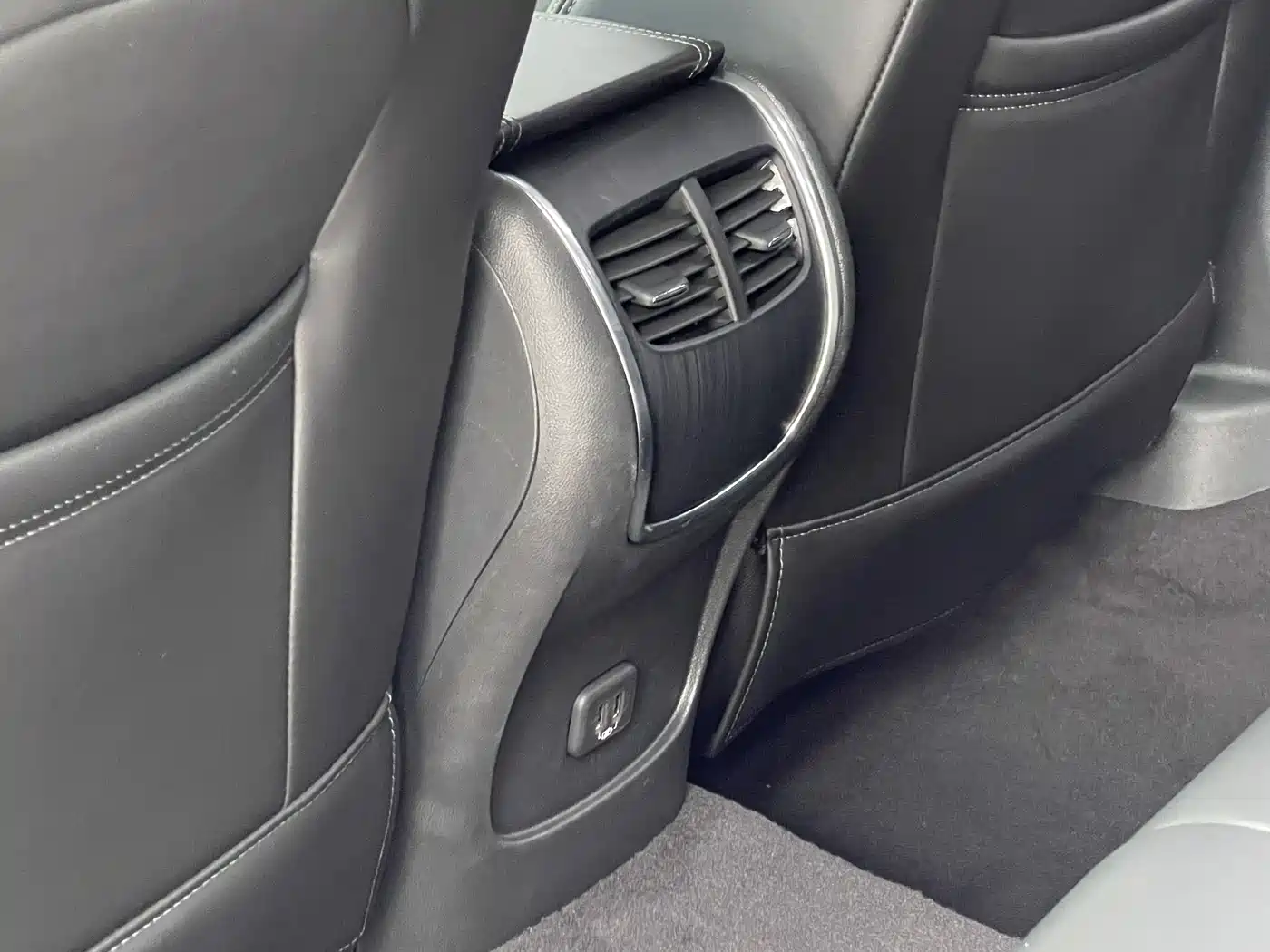 Buick LaCrosse 2021 652T Luxury Edition фото 17