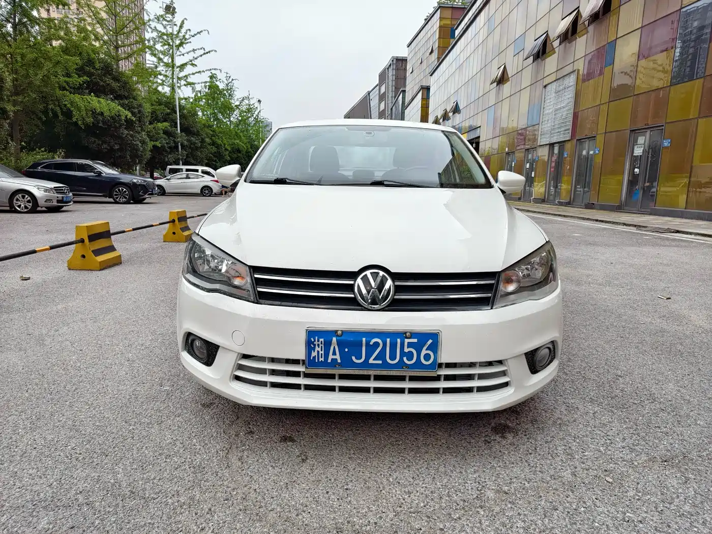 Volkswagen Jetta 2015 1.6L Auto Comfort фото 2
