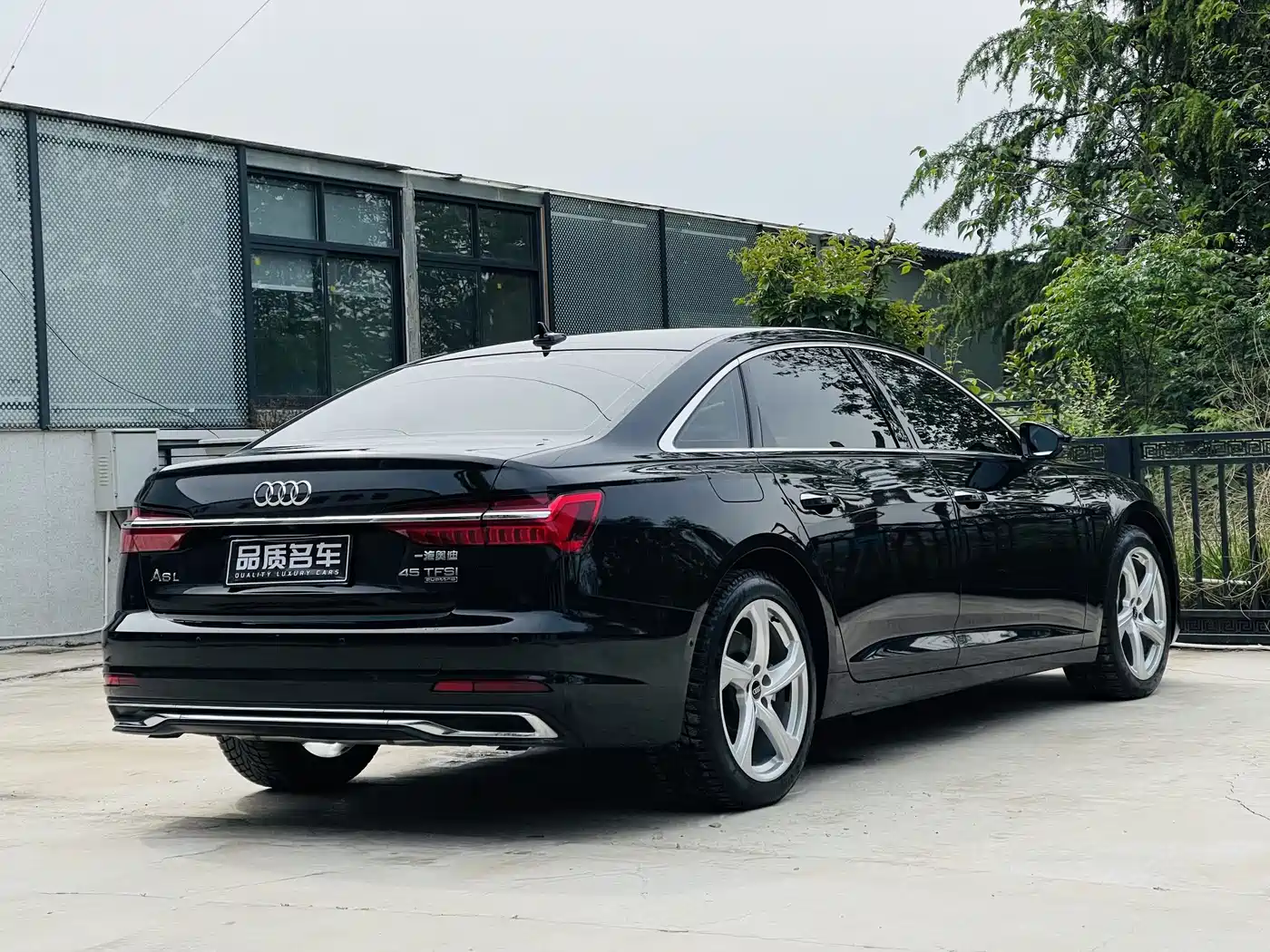 Audi A6L 2023 45 TFSI quattro Premium Elegance фото 19