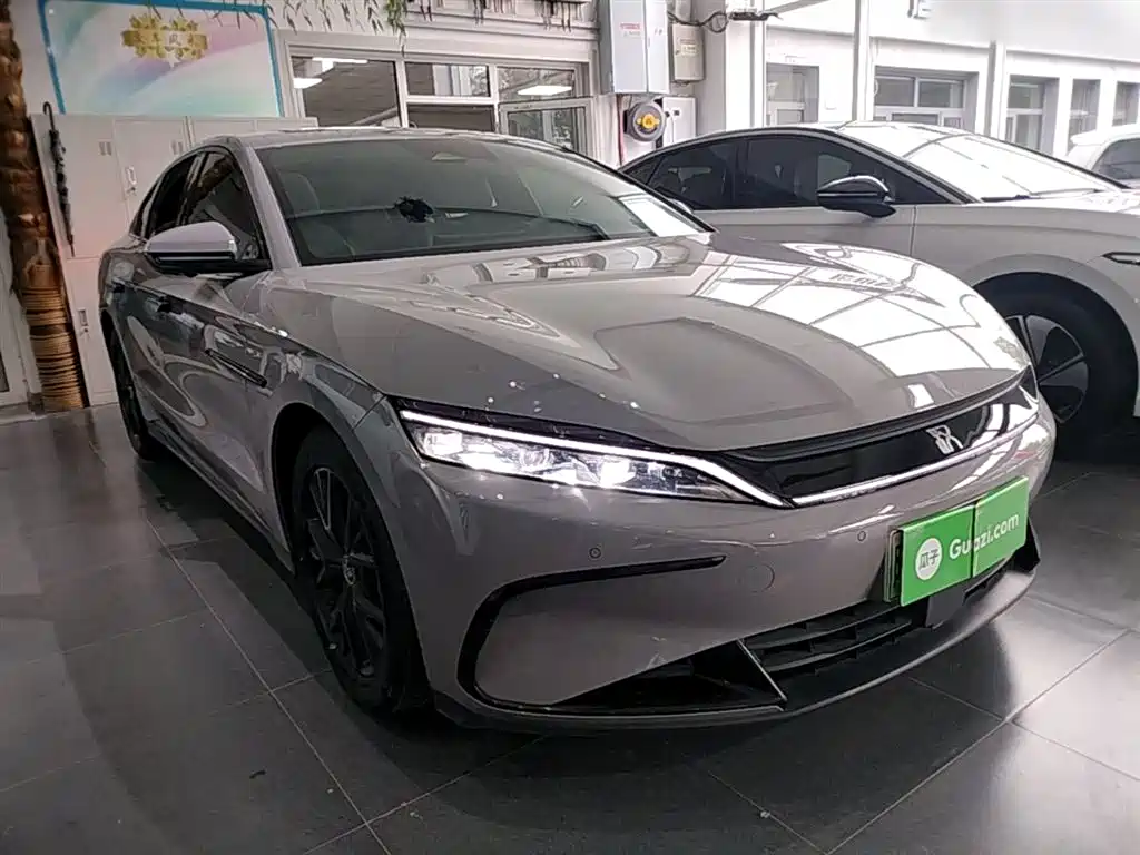 BYD Han 2025 DM-i Smart Drive Edition 125KM Elite фото 4