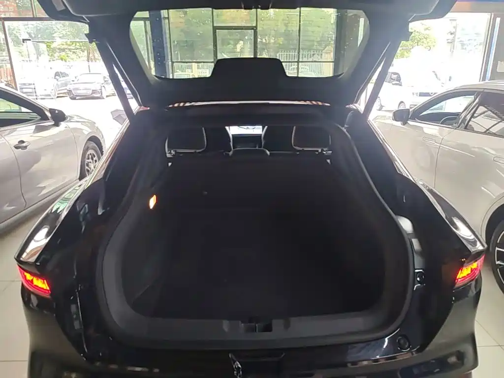 Dongfeng Yipai eπ007 2026 2024 Model 530Pro Version