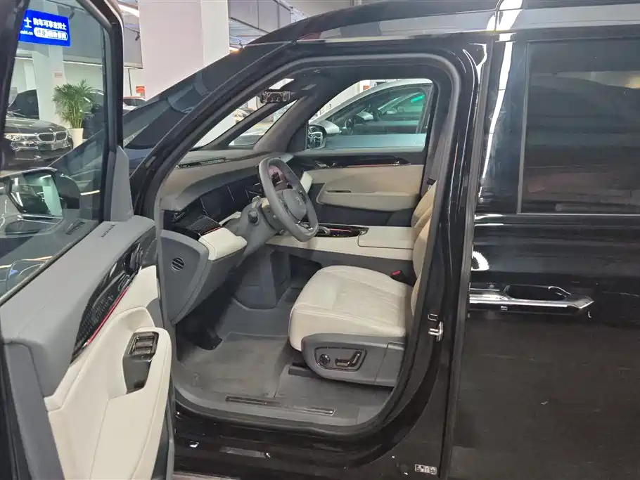 ZEEKR EXTREME KRYPTON 009