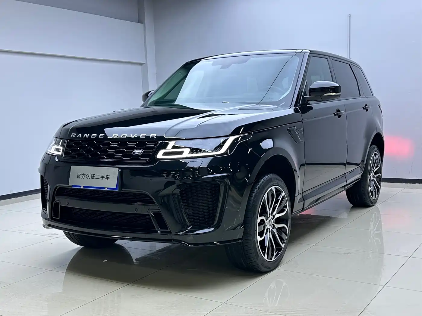 Land Rover Range Rover Sport 2016 Model 3.0 SC V6 SE