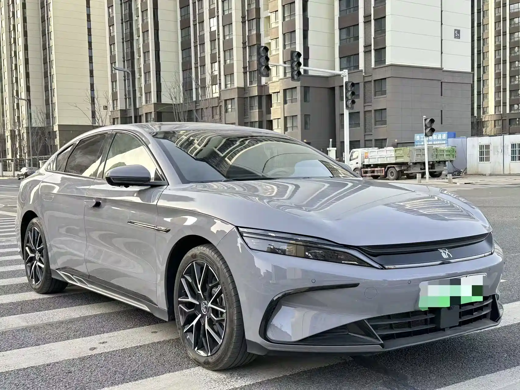 Фото 3 - BYD Han