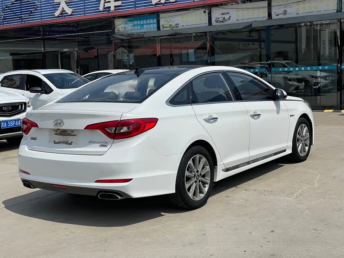 Hyundai Sonata 2015 1.6T GLS Smart фото 5