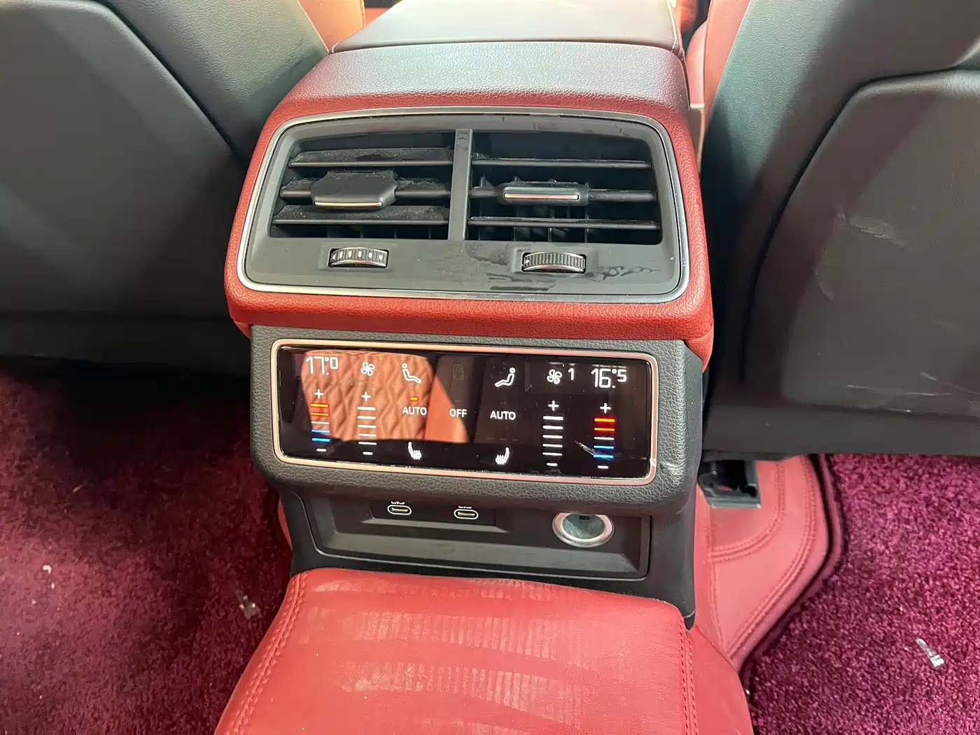 Фото 9 - Audi A7L