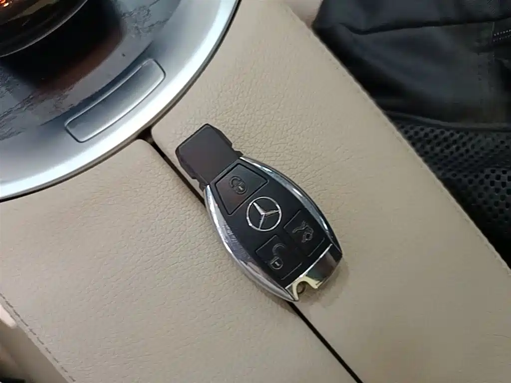 Mercedes-Benz C-Class 2017 Facelift C 200 L Sport Edition фото 9