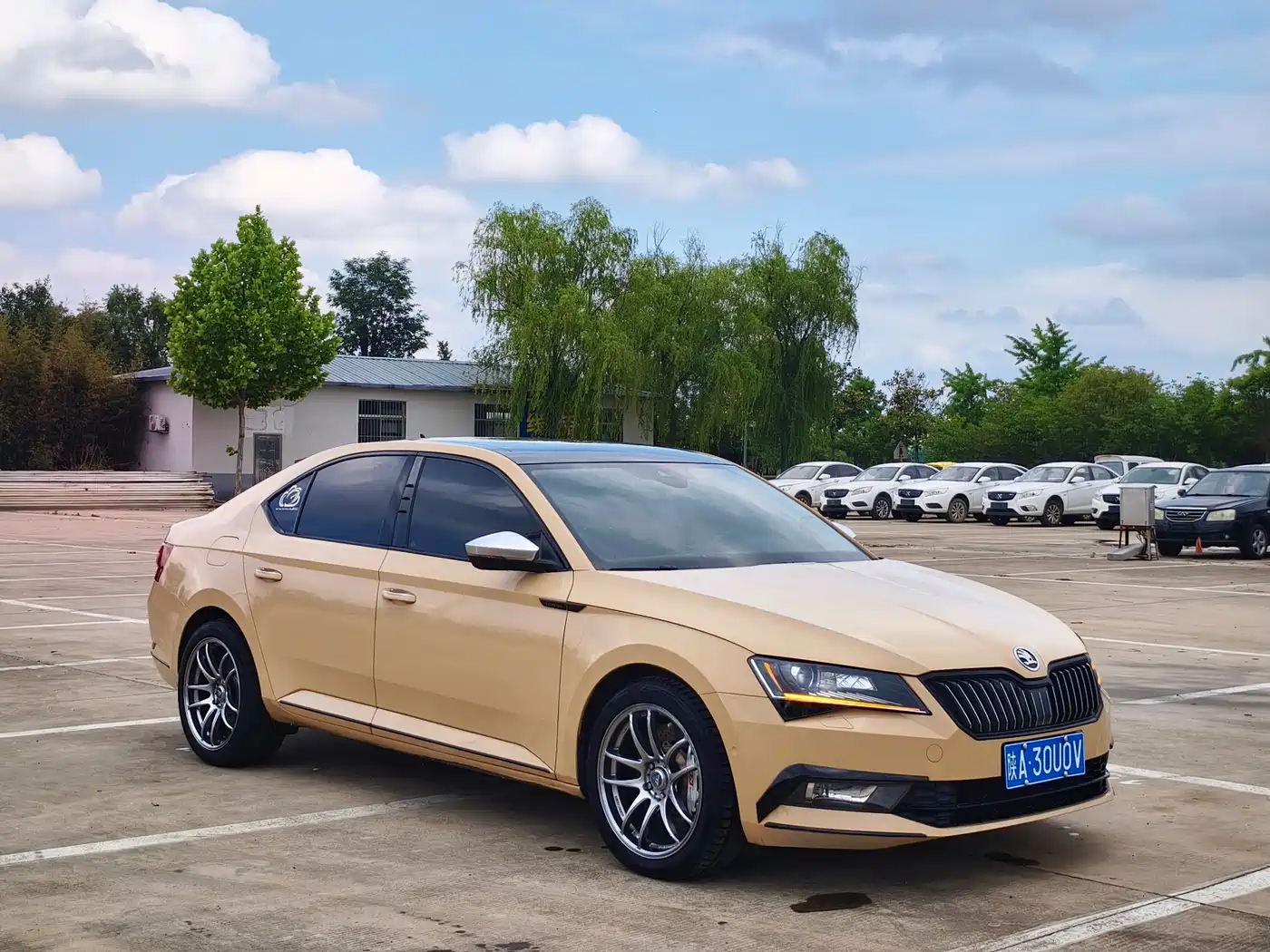 Škoda Superb 2018 TSI380 DSG Flagship Edition China V фото 3