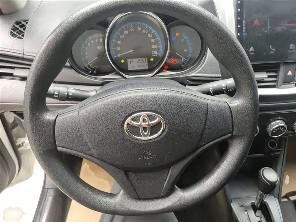 Toyota YARiS L Zhi Xuan 2019 1.5E CVT MeiDong Edition China VI фото 7