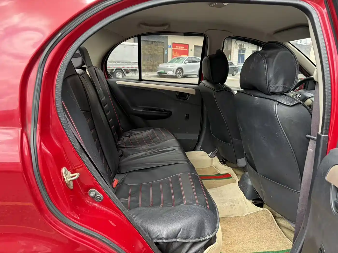 FAW Weizhi V5 2013 2013 1.5L Manual Progressive (China V)