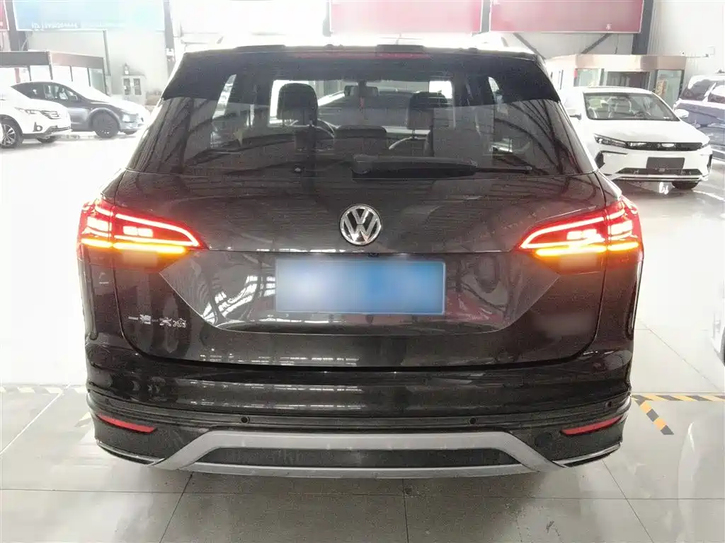Volkswagen Tayron 2019 330TSI 2WD Luxury China VI фото 4