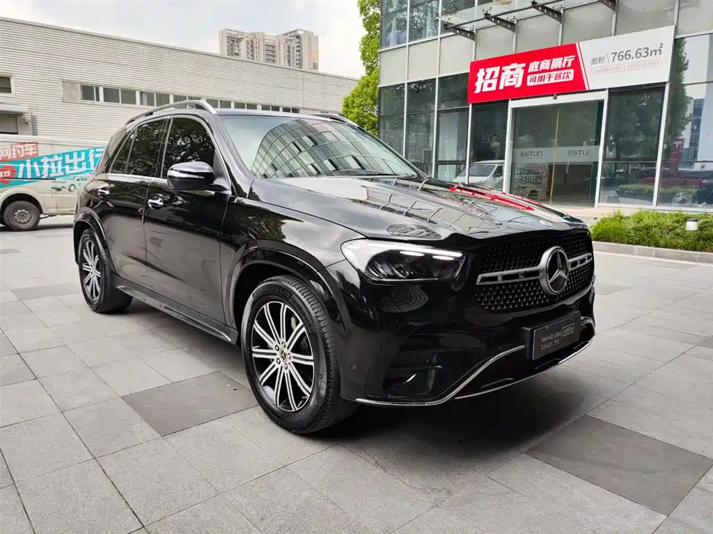 Mercedes-Benz GLE 2025 Facelift GLE 350 4MATIC Fashion Model фото 22