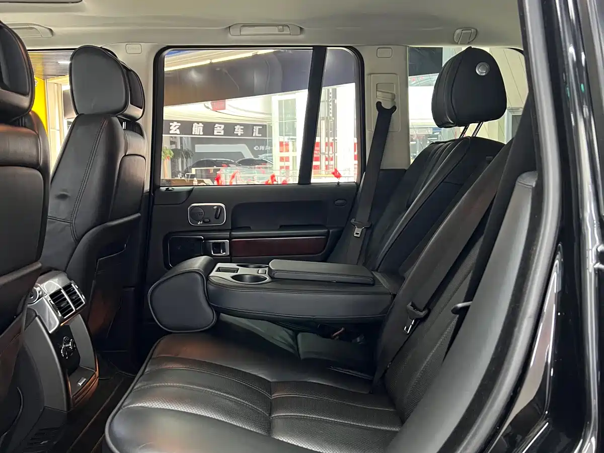 Land Rover Range Rover 2011 5.0 SC V8 фото 12