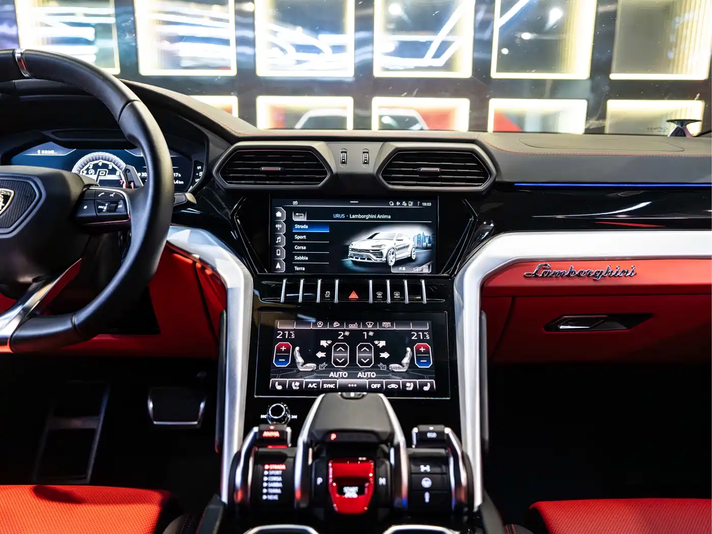 Фото 13 - Lamborghini Urus