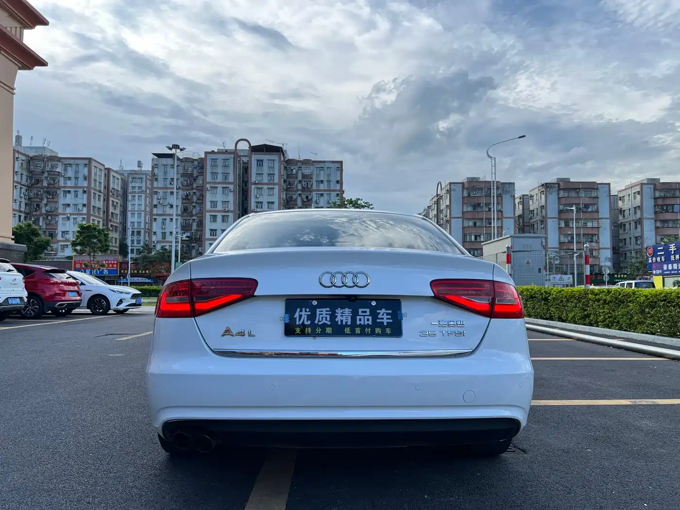 Фото 5 - Audi A4L