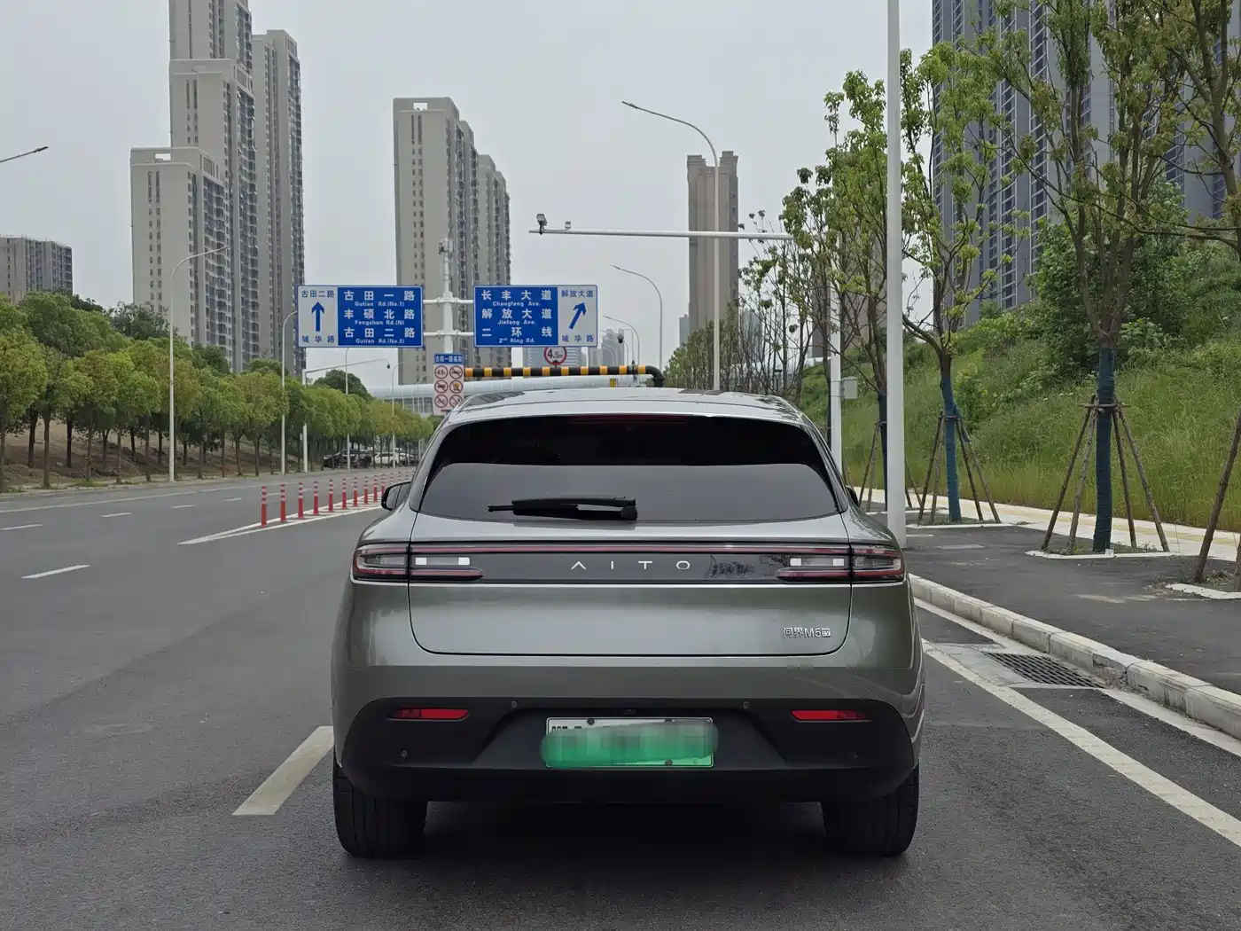 AITO Wenjie AITO M5 2023 Pure Electric RWD Smart Drive Edition фото 19