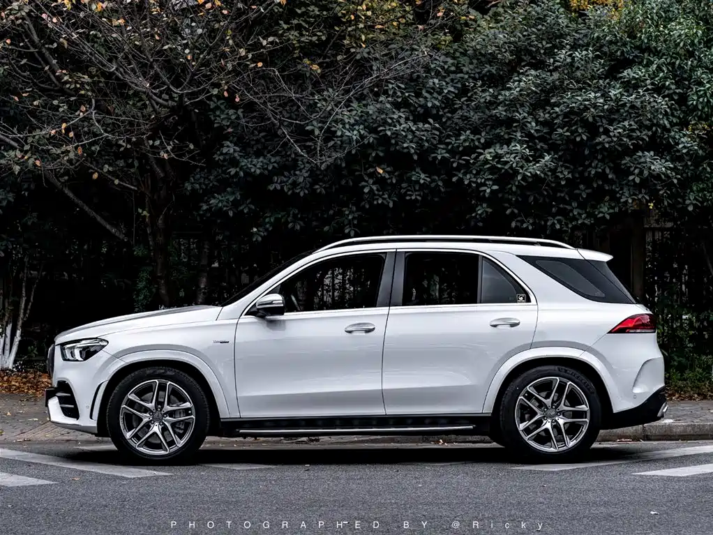 MERCEDES-BENZ GLE AMG