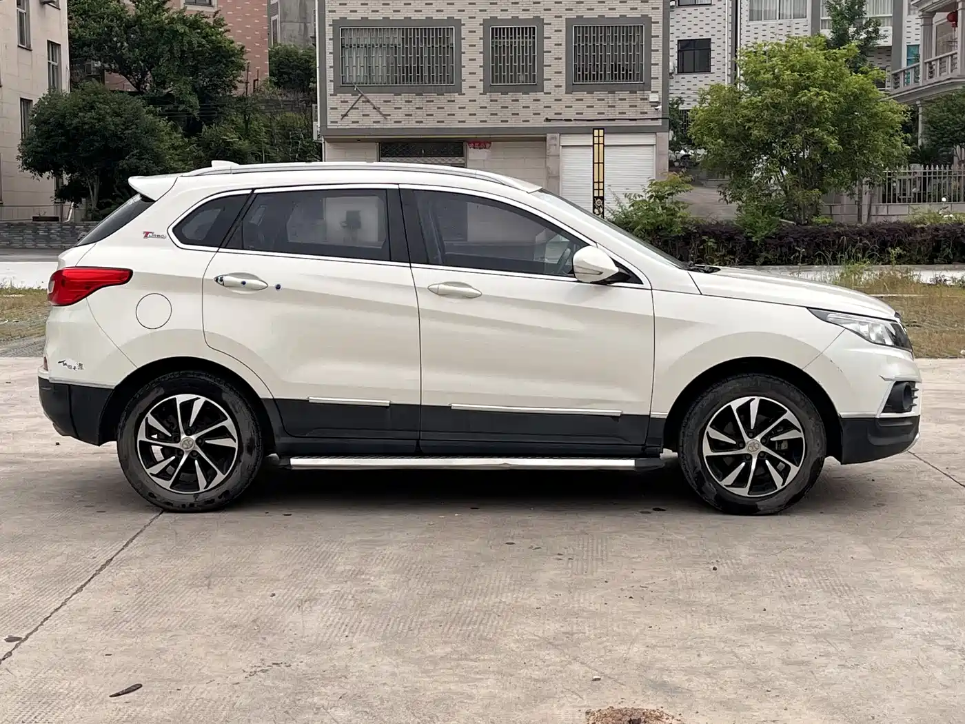 BAIC SHENBAO X55