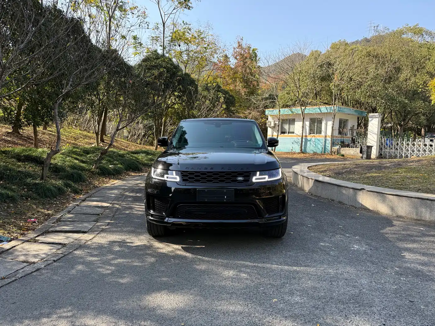 Land Rover Range Rover Sport 2022 3.0 L6 Gloss Black Edition