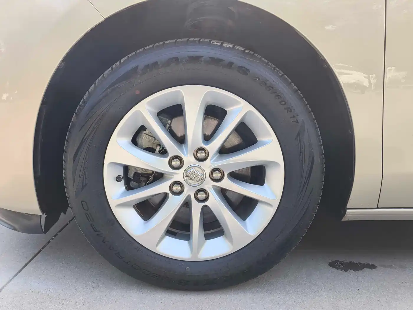 Buick GL8 2017 ES 28T Premium China V фото 4