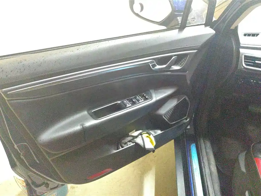 GEELY AUTOMOBILE EMGRAND GS