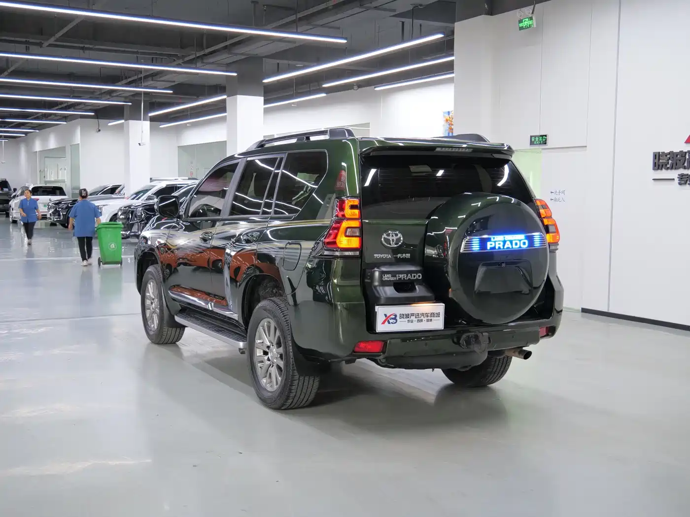 Toyota Prado 2018 3.5L Automatic TX-L Rear-mounted Spare Tire фото 5