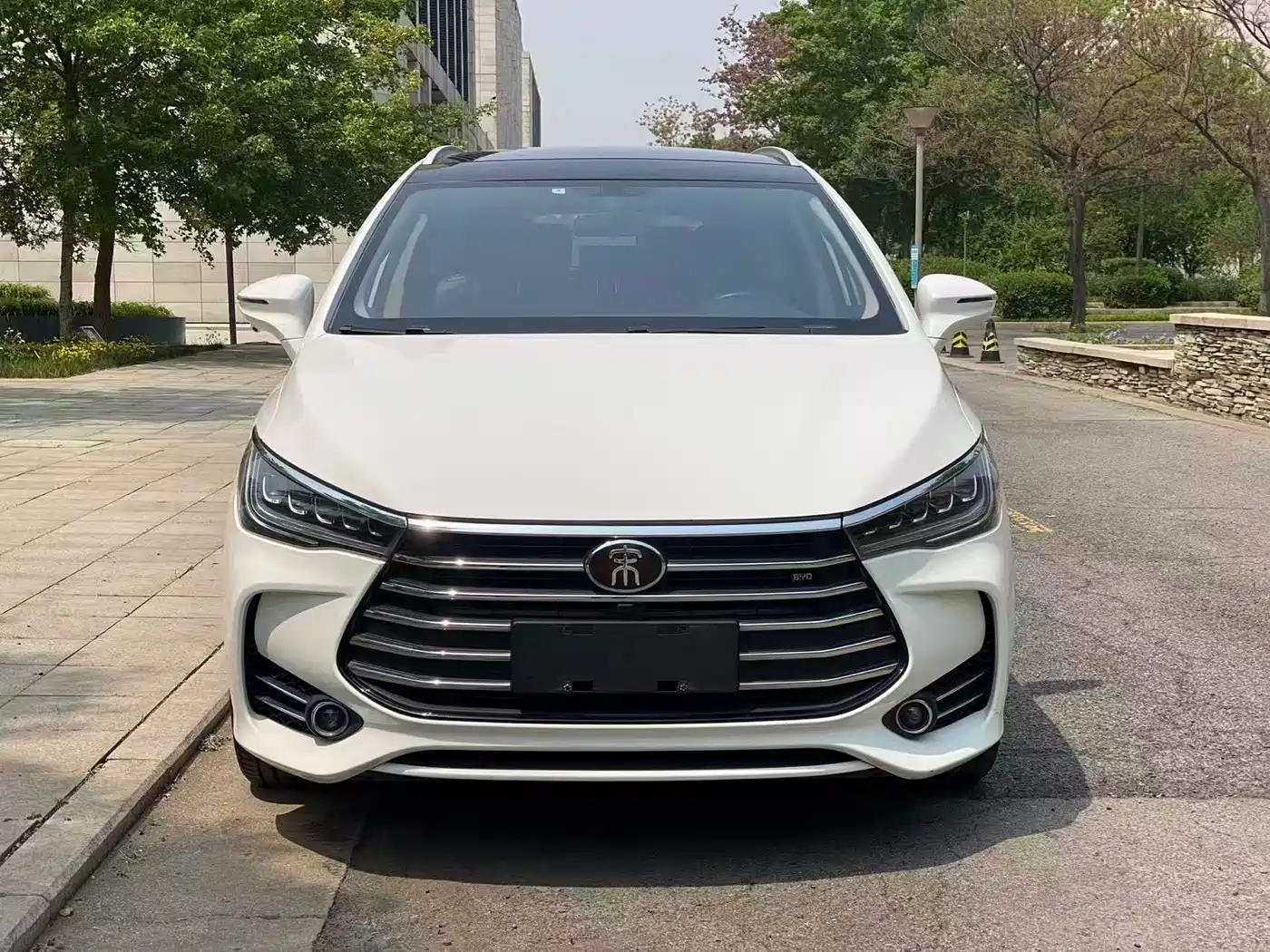 BYD Song MAX 2017 1.5T Auto Smart Elite 7-Seater фото 2